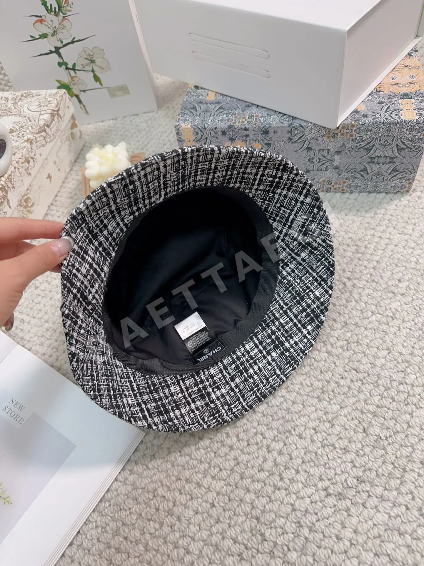 샤넬 트위드 버킷 햇 모자 상세 이미지 7