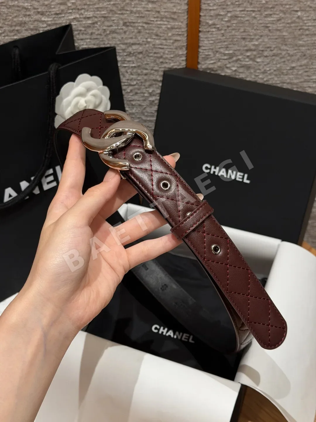 샤넬 키르티드 송아지가죽 더블 C 버클 벨트 상세 이미지 4