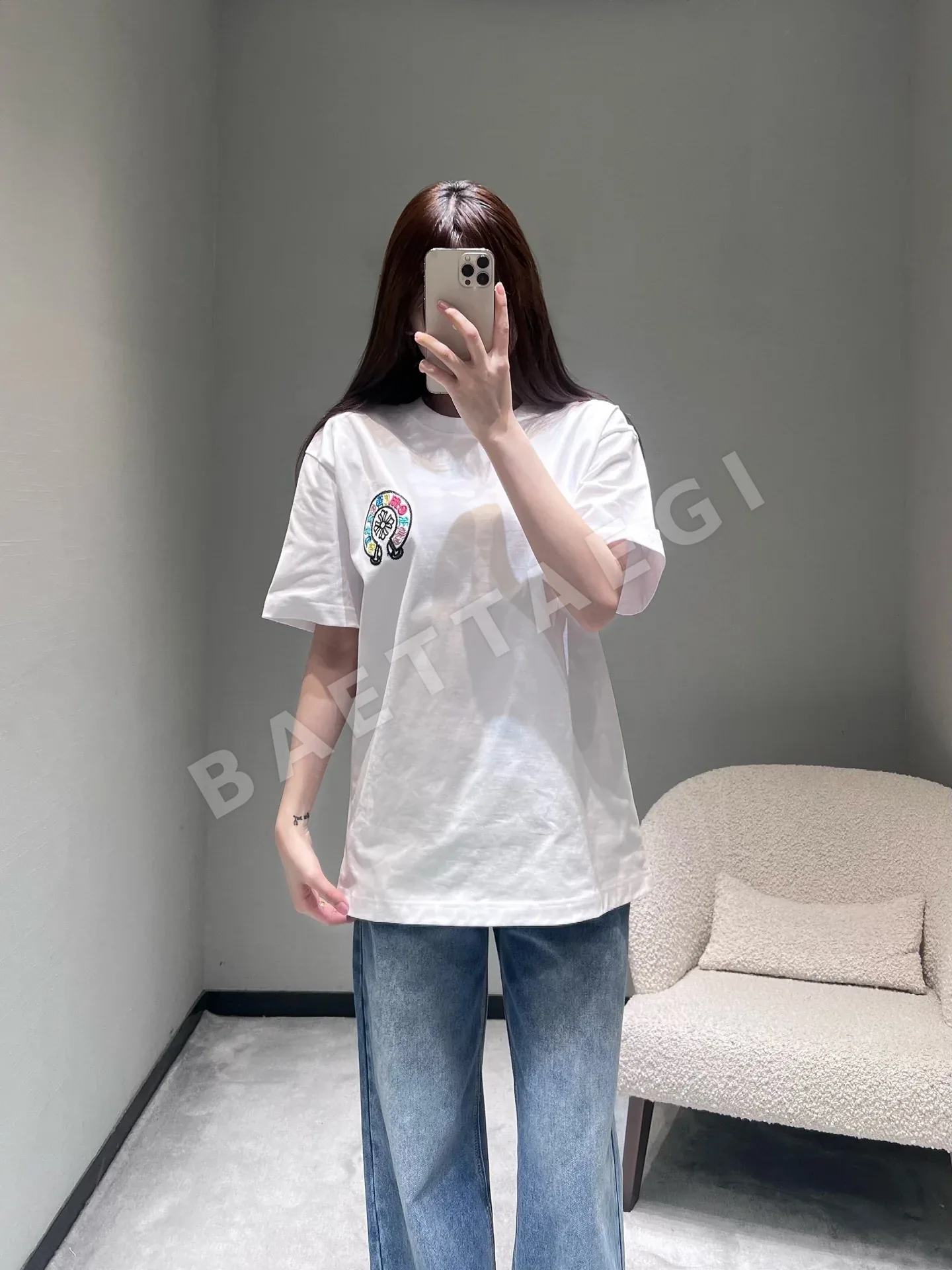 크롬하츠 여성 자수 프린트 오버핏 반팔 티셔츠 상세 이미지 7