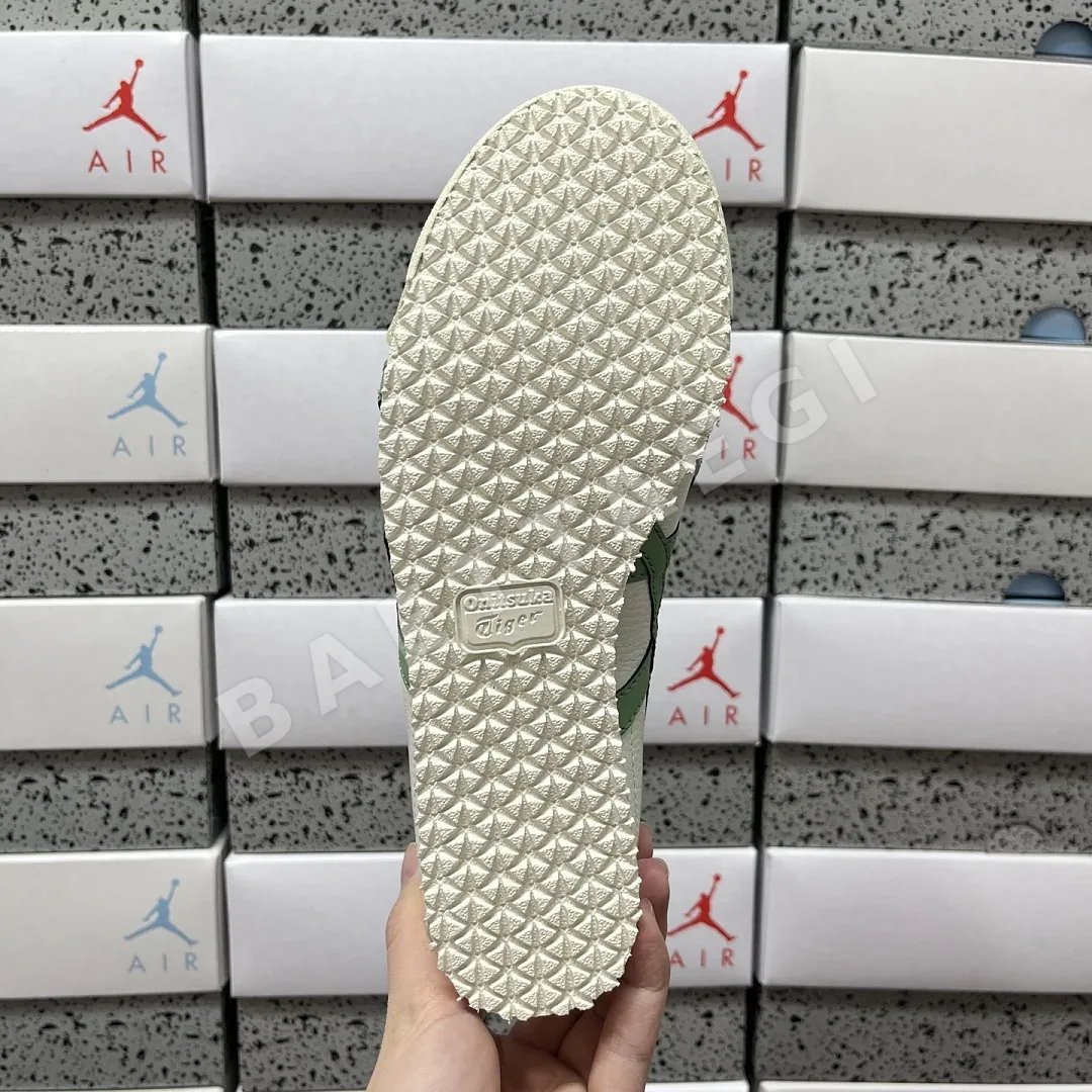 오니츠카타이거 [QC] 멕시코 66 1183A201-304 202293 Onitsuka Tiger Mexico 66 Airy Green 상세 이미지 8