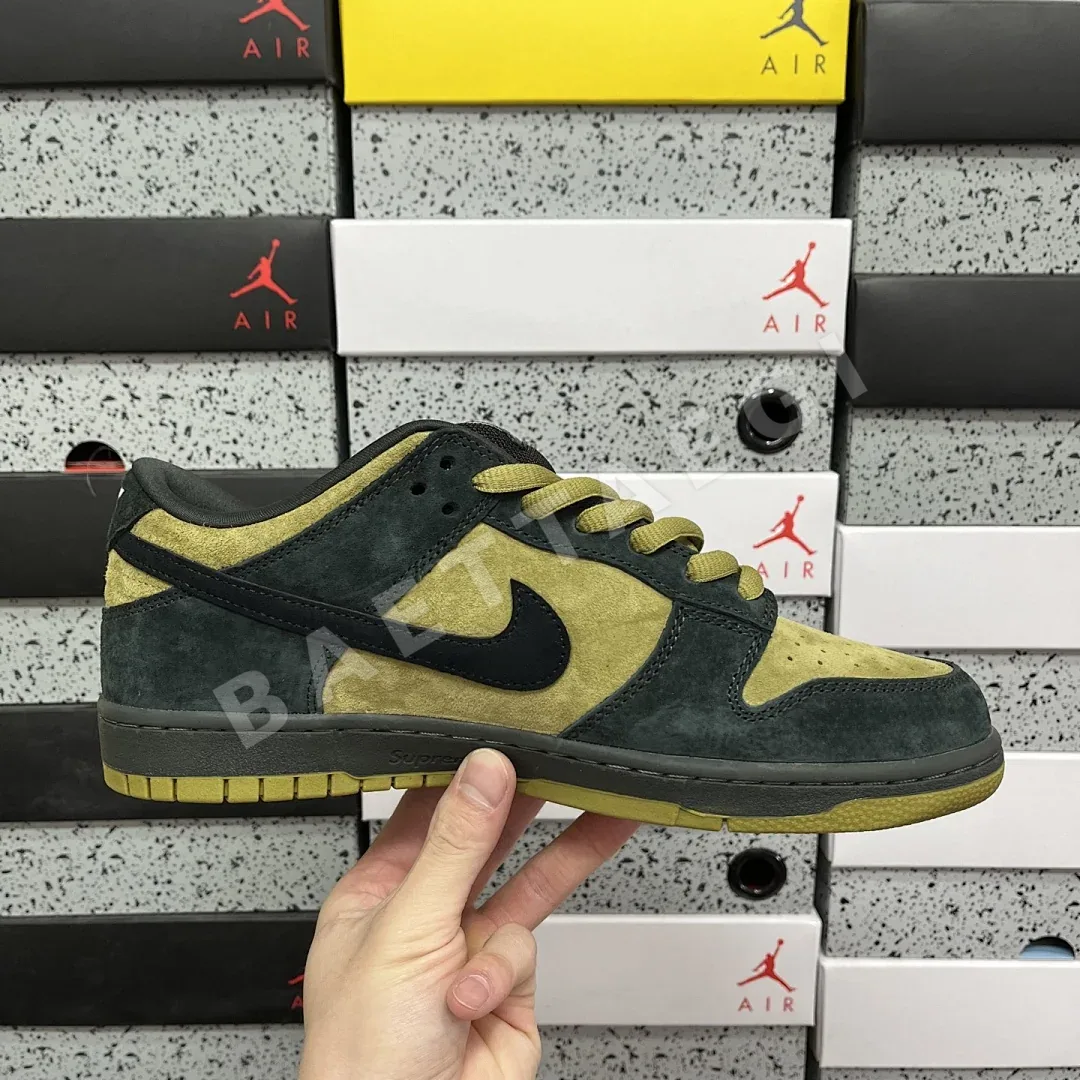 나이키 [M] SB 덩크 로우 HQ8487-300 201047 Nike SB Dunk Low Supreme 94 Camper Green 상세 이미지 4