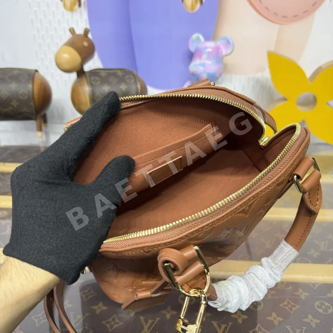루이비통 알마BB 토트백 M26409 상세 이미지 9