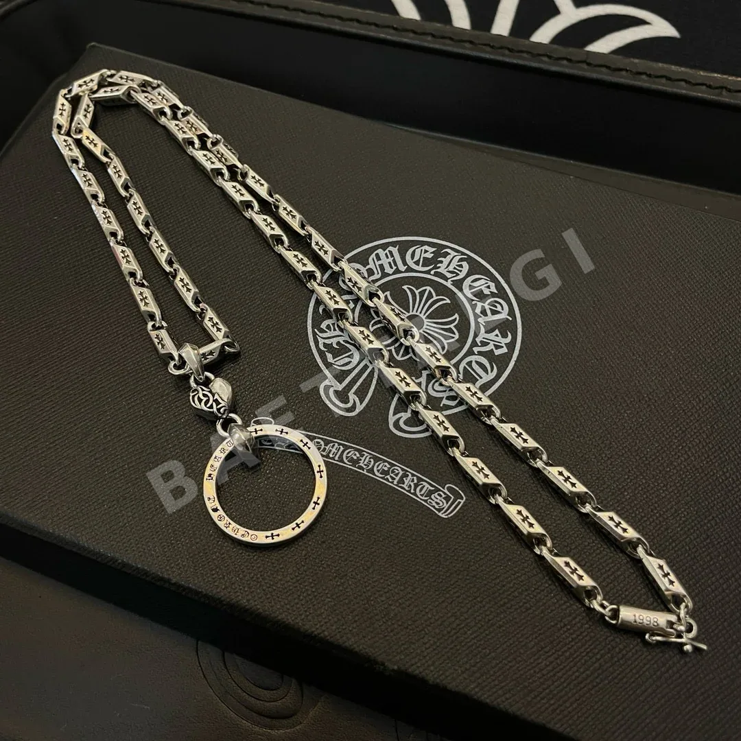 크롬하츠 레트로 크로스 하트 링 펜던트 목걸이 상세 이미지 5
