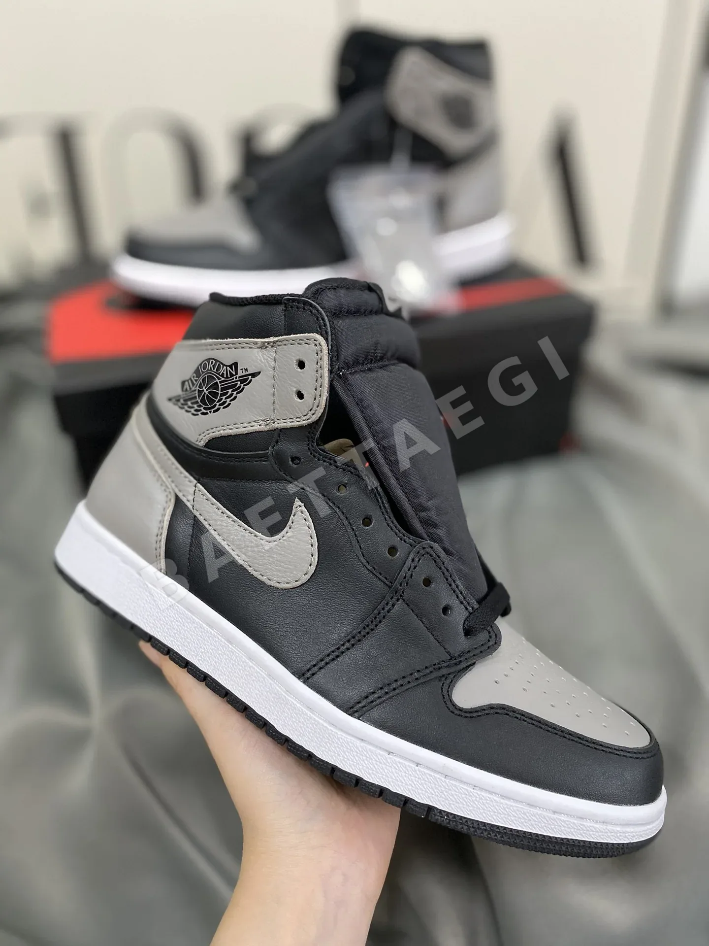 나이키조던 에어 조던 1 레트로 하이 OG 신발 27711