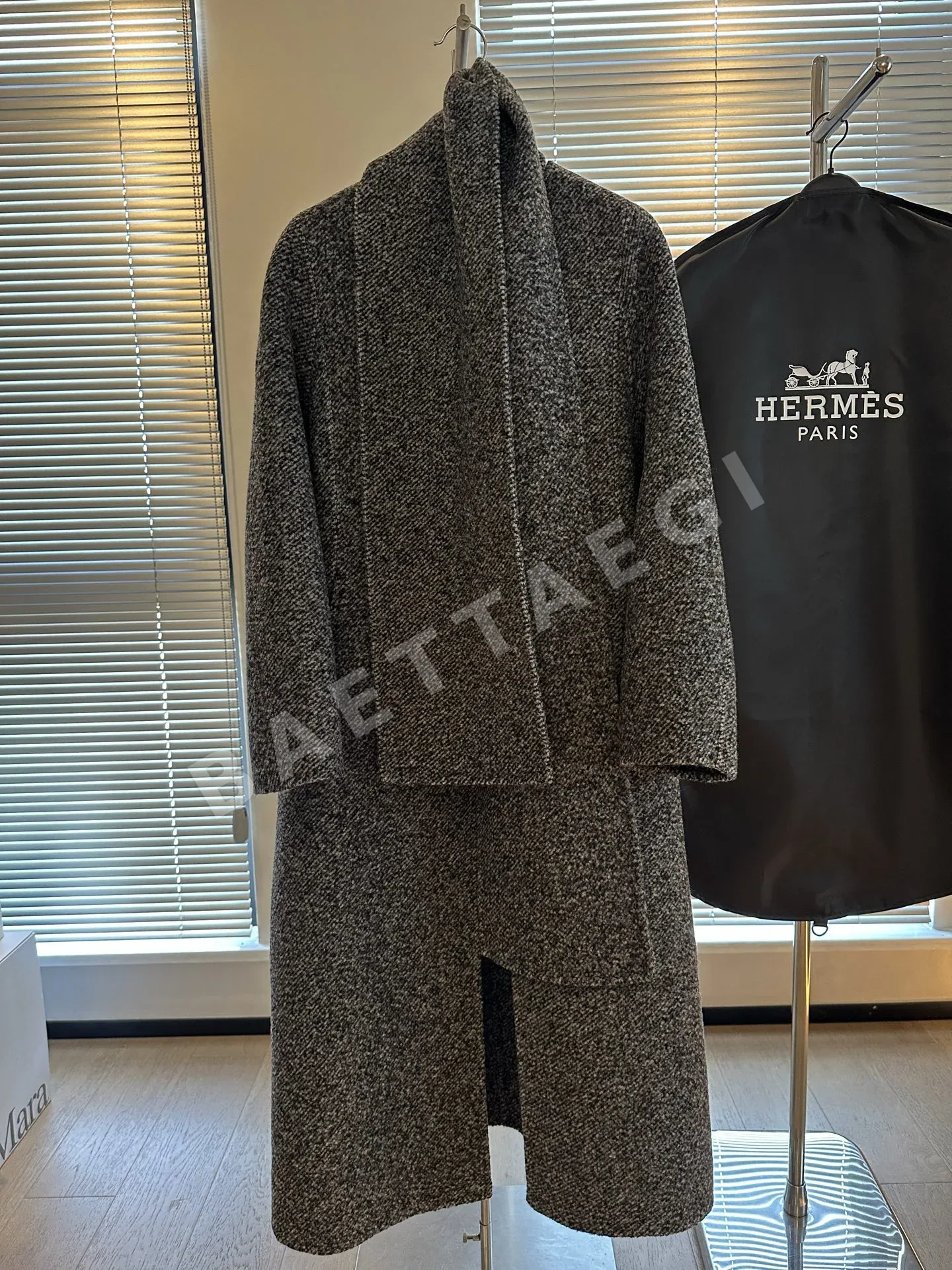 에르메스 알파카 울 롱 자켓 상세 이미지 2