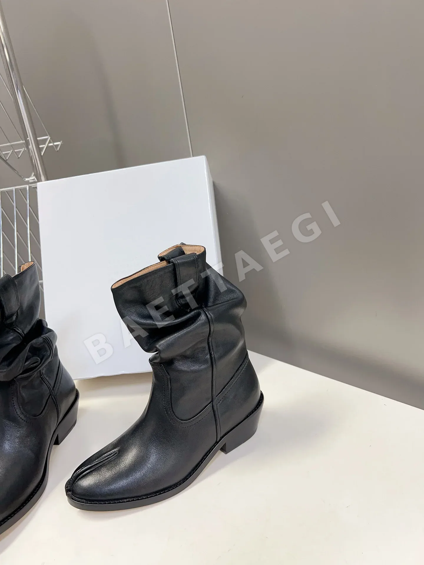 마르지엘라 웨스턴 카우보이 부츠 9229 상세 이미지 3