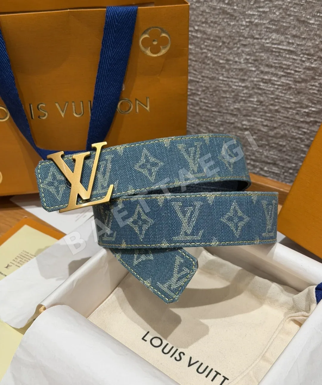 루이비통 데님 모노그램 리버시블 벨트 상세 이미지 2