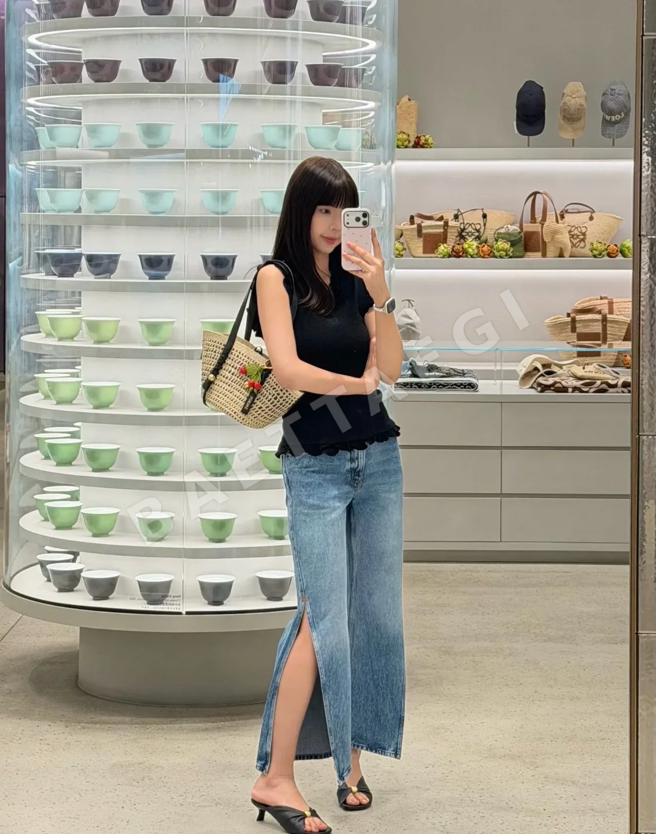 로에베 사이드 슬릿 면 여성 바지 상세 이미지 7