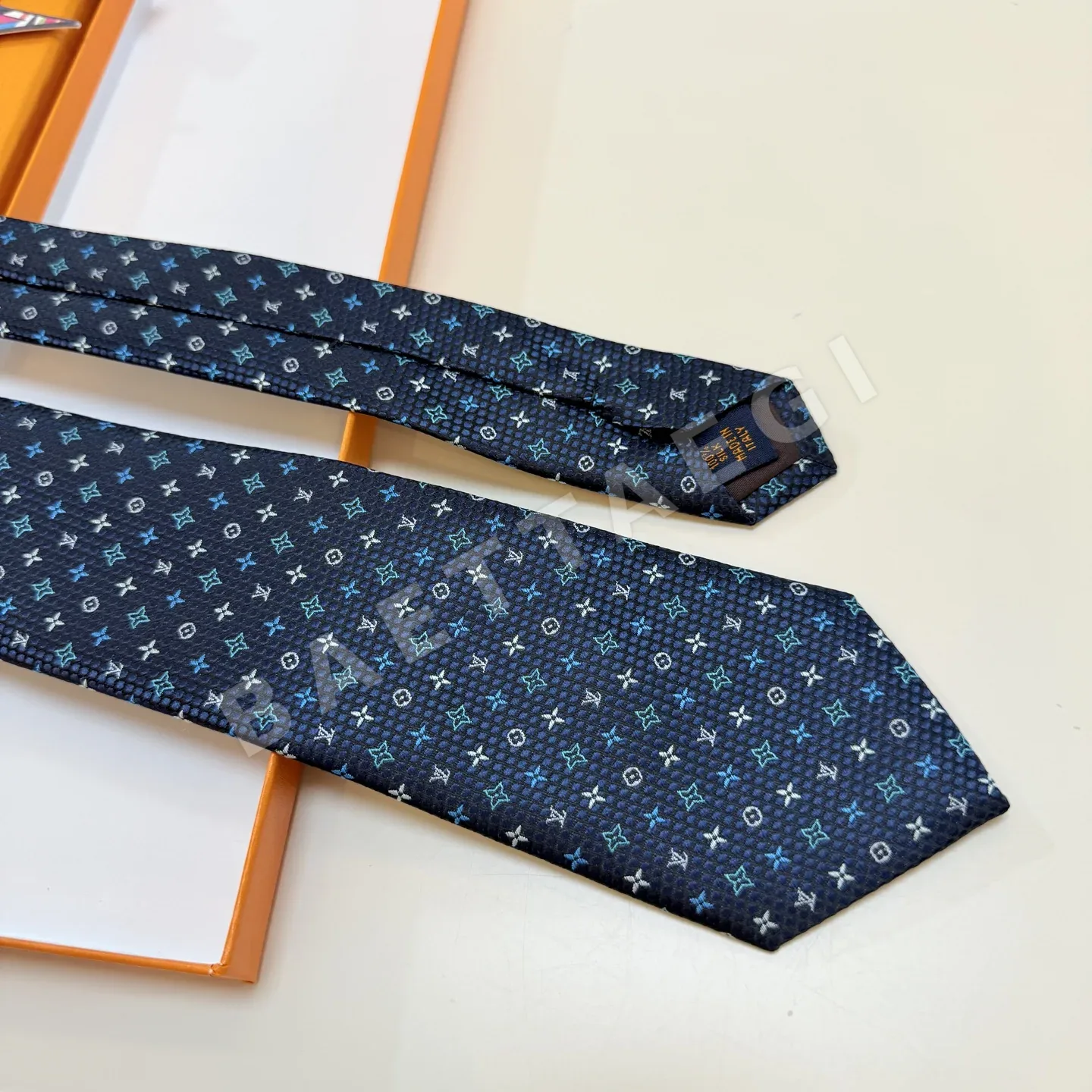 루이비통 넥타이 90217 Louis Vuitton Accessories 상세 이미지 6