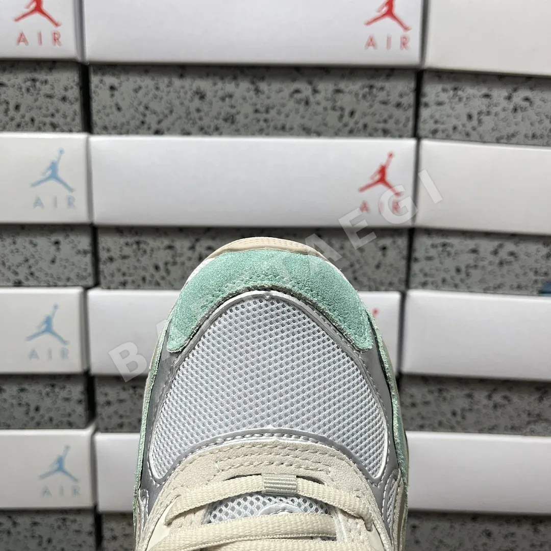 아식스 [GX] 젤 NYC 1203A859-100 200541 Asics Gel-NYC Beige Green 상세 이미지 8