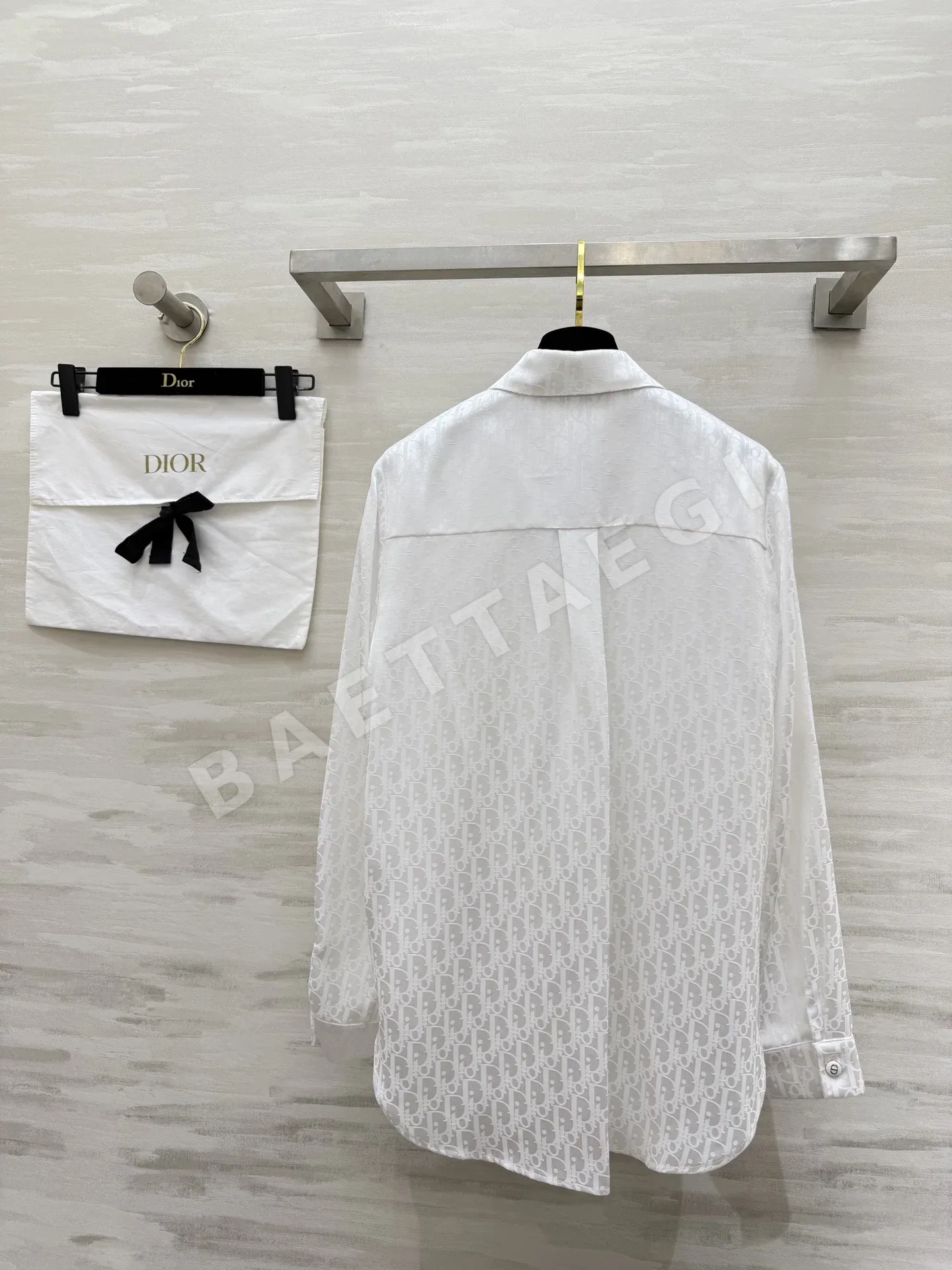 디올 아세테이트 모노그램 카라 셔츠 상세 이미지 9
