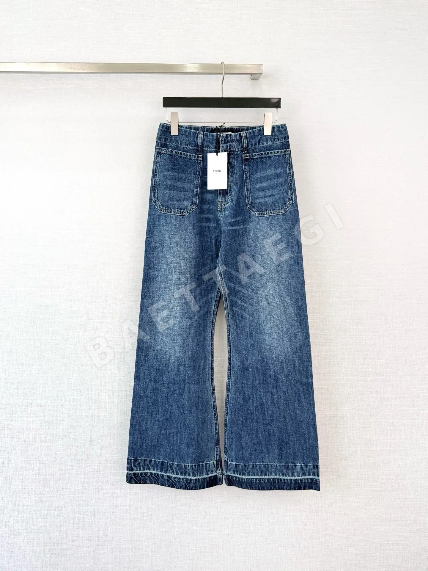 셀린느 블루 자수 포켓 청바지 118190