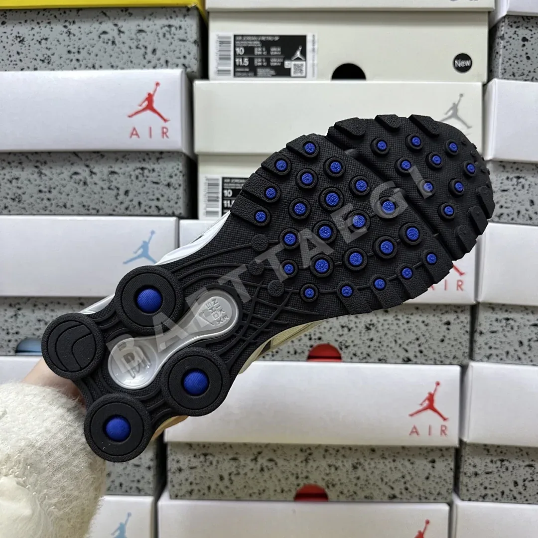 나이키 [WM] 샥스 IO1449-025 201360 Nike Shox Ride 2 Photon Dust Metallic Silver Navy 상세 이미지 4