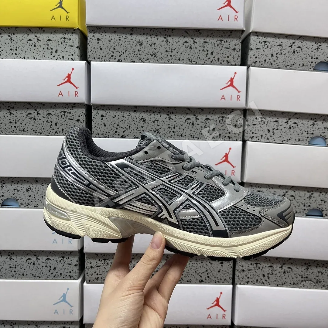 아식스 [VP] 젤 1130 1201A256-026 200549 Asics Gel-1130 Clay Grey Pure Silver 상세 이미지 4