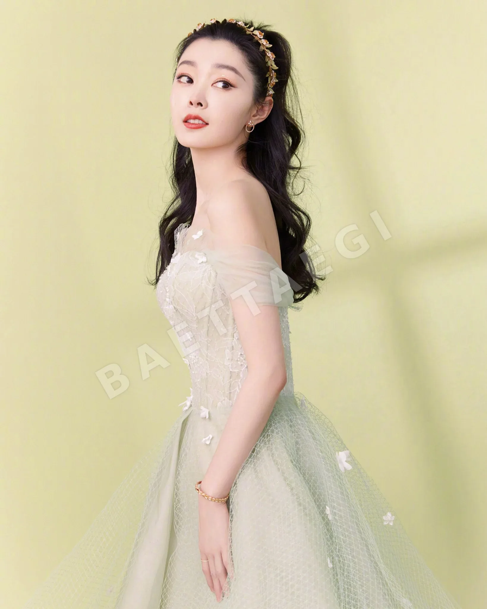 티파니 빅토리아 후프 귀걸이 상세 이미지 4