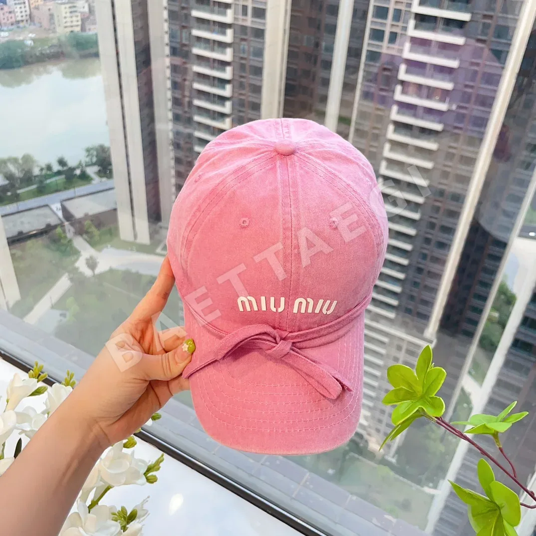미우미우 모자 81030 Miu Miu Cap 상세 이미지 3