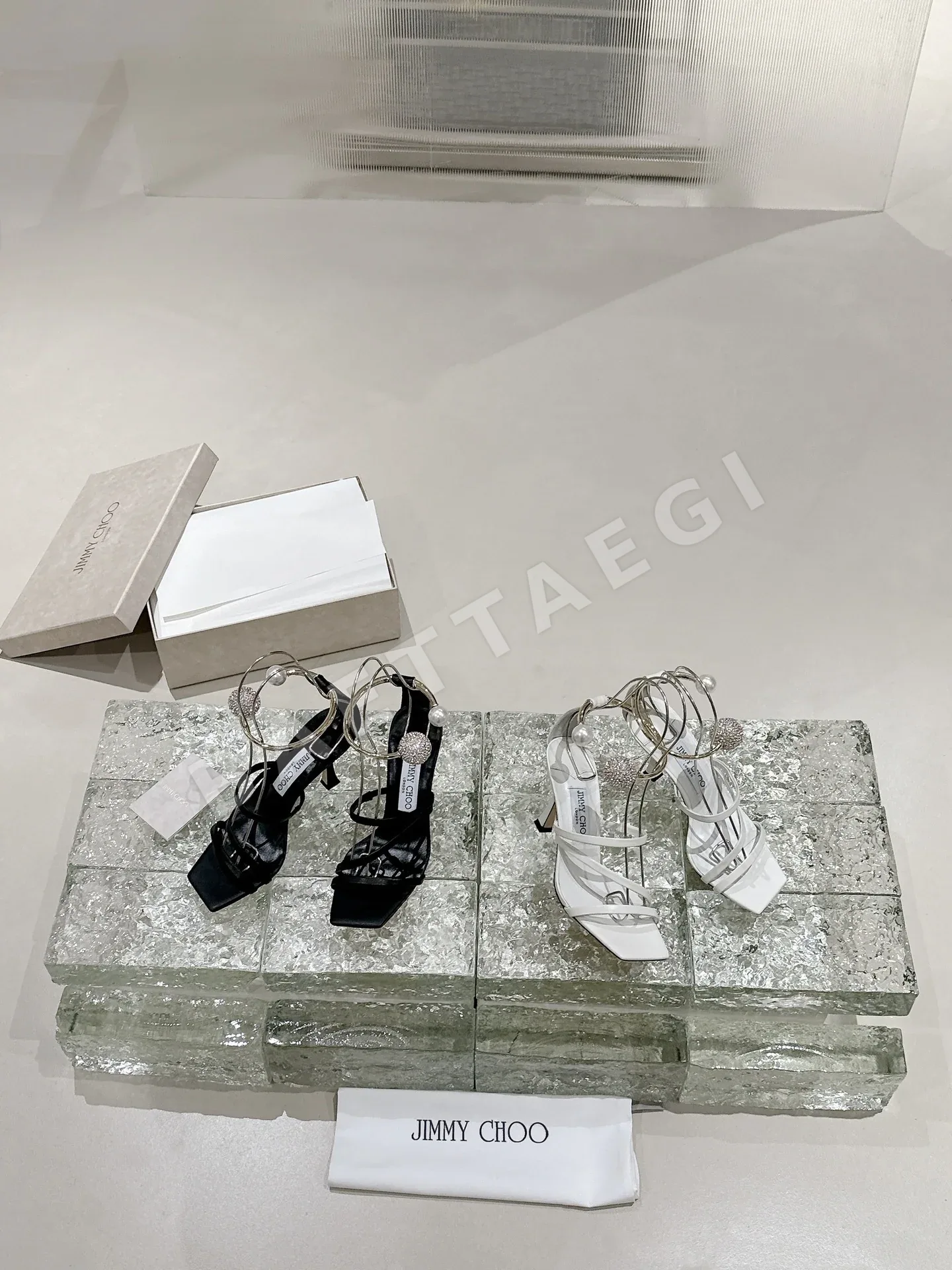 지미추 신발 8124