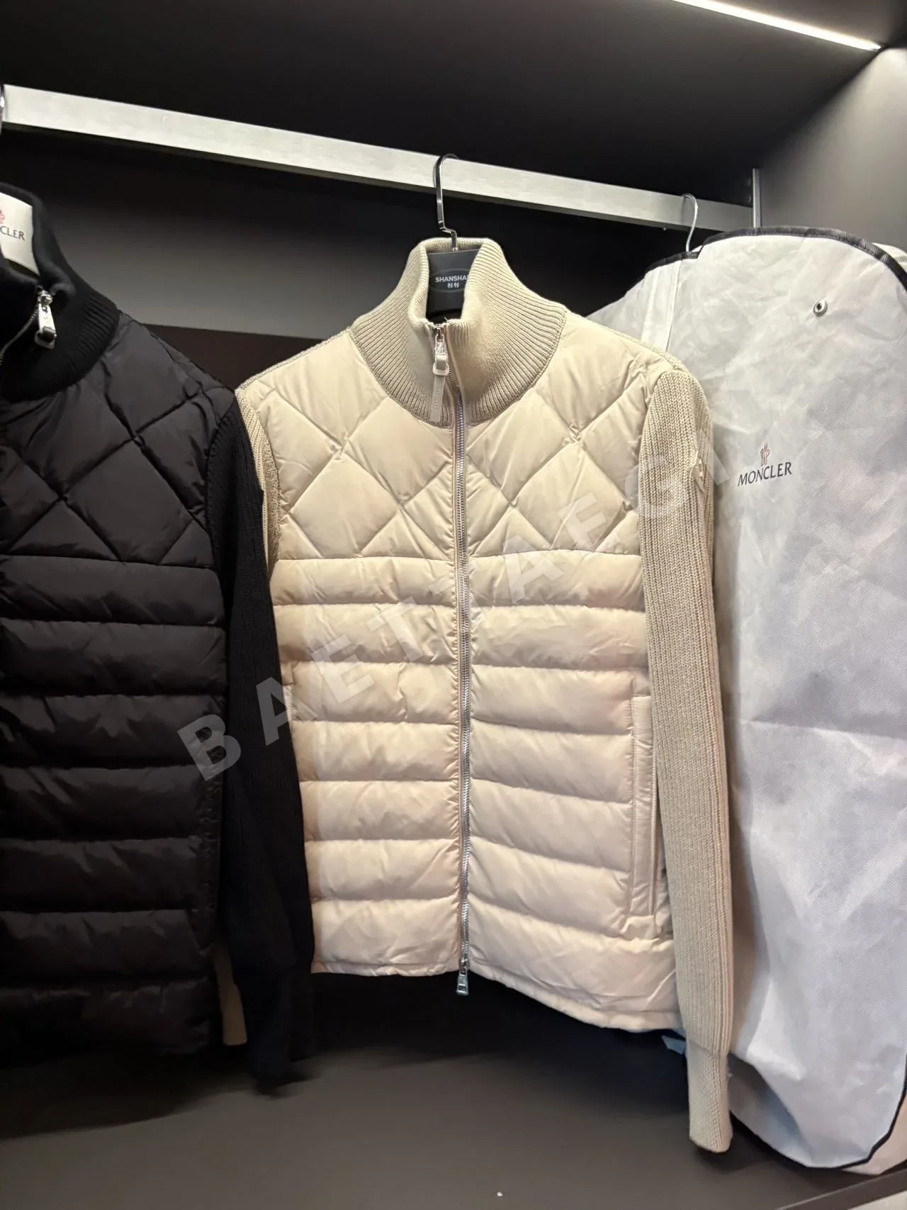 몽클레르 여성 패딩 188635 Moncler Padding 상세 이미지 3