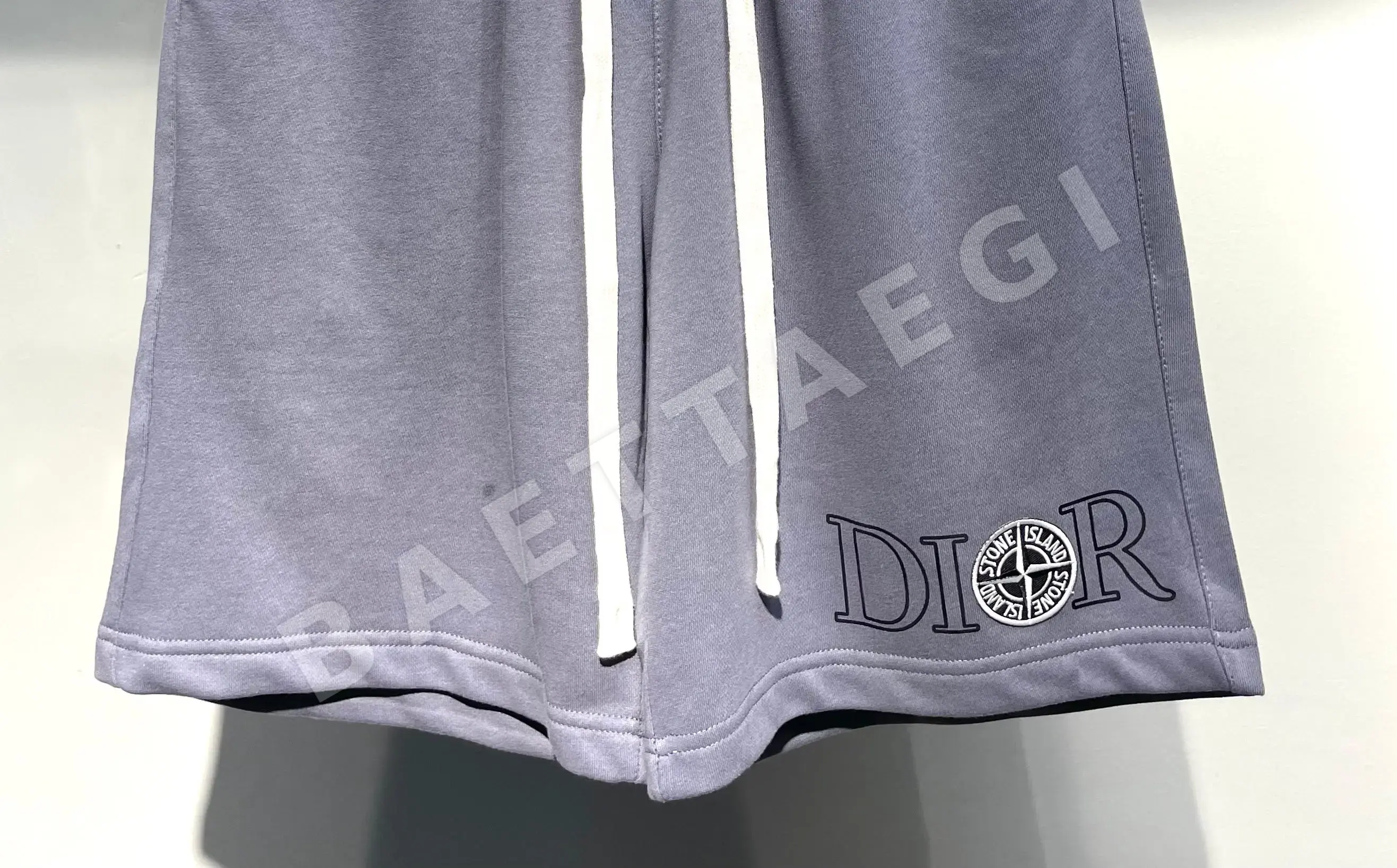 스톤아일랜드 남여공용 반바지 51377 Stone Island Shorts 상세 이미지 8