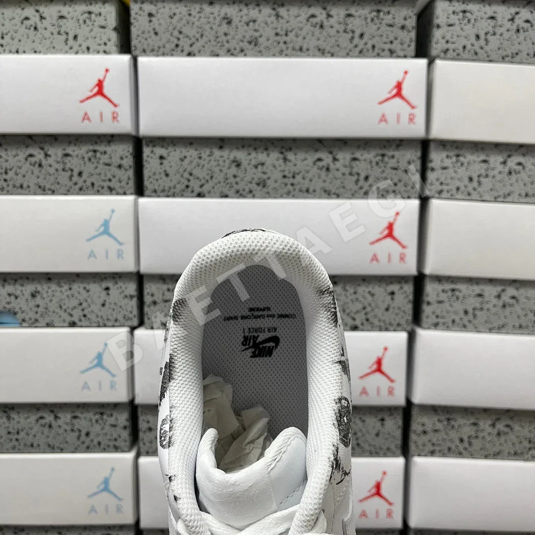 나이키 [MAX] 에어 포스 1 로우 화이트 923044-100 201239 Nike Air Force 1 Low Supreme Comme 상세 이미지 5