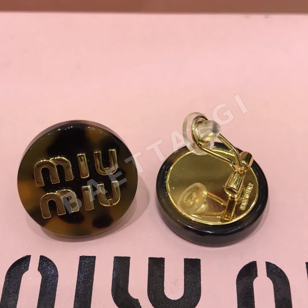 미우미우 글자 클립 귀걸이 상세 이미지 6