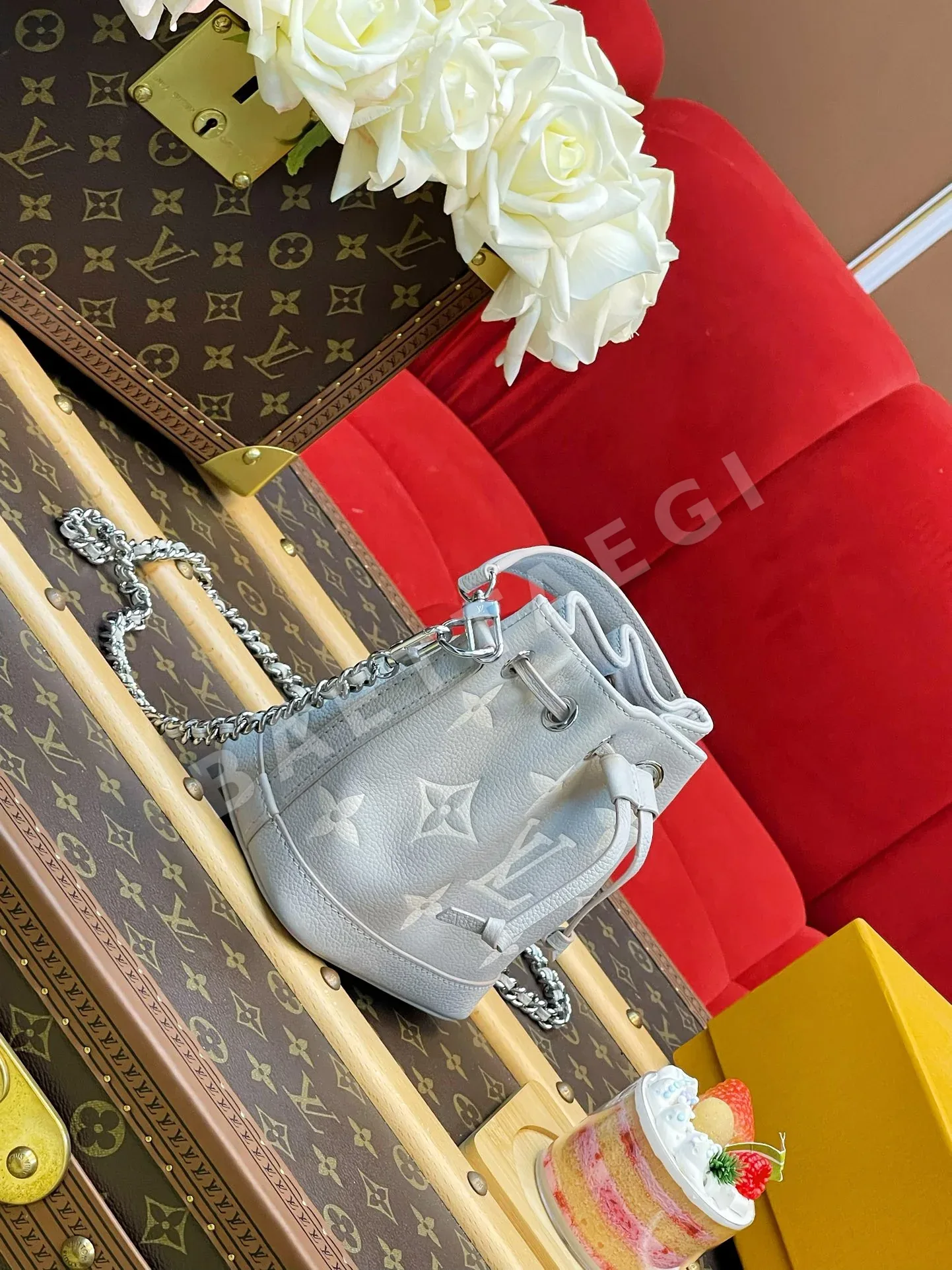 루이비통 나노 노에 모노그램 앙프랑 핸드백 M14224 상세 이미지 3