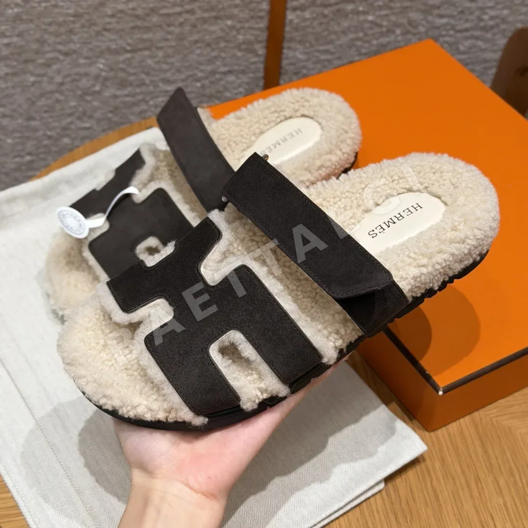 에르메스 시프르 샌들 스웨이드 상세 이미지 3