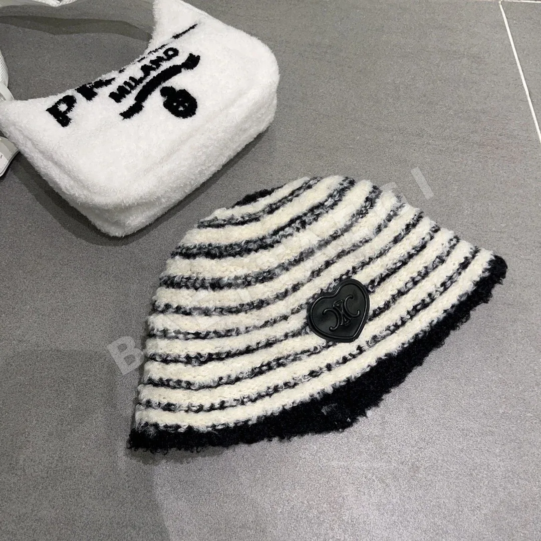 셀린느 버킷 햇 모자 84240