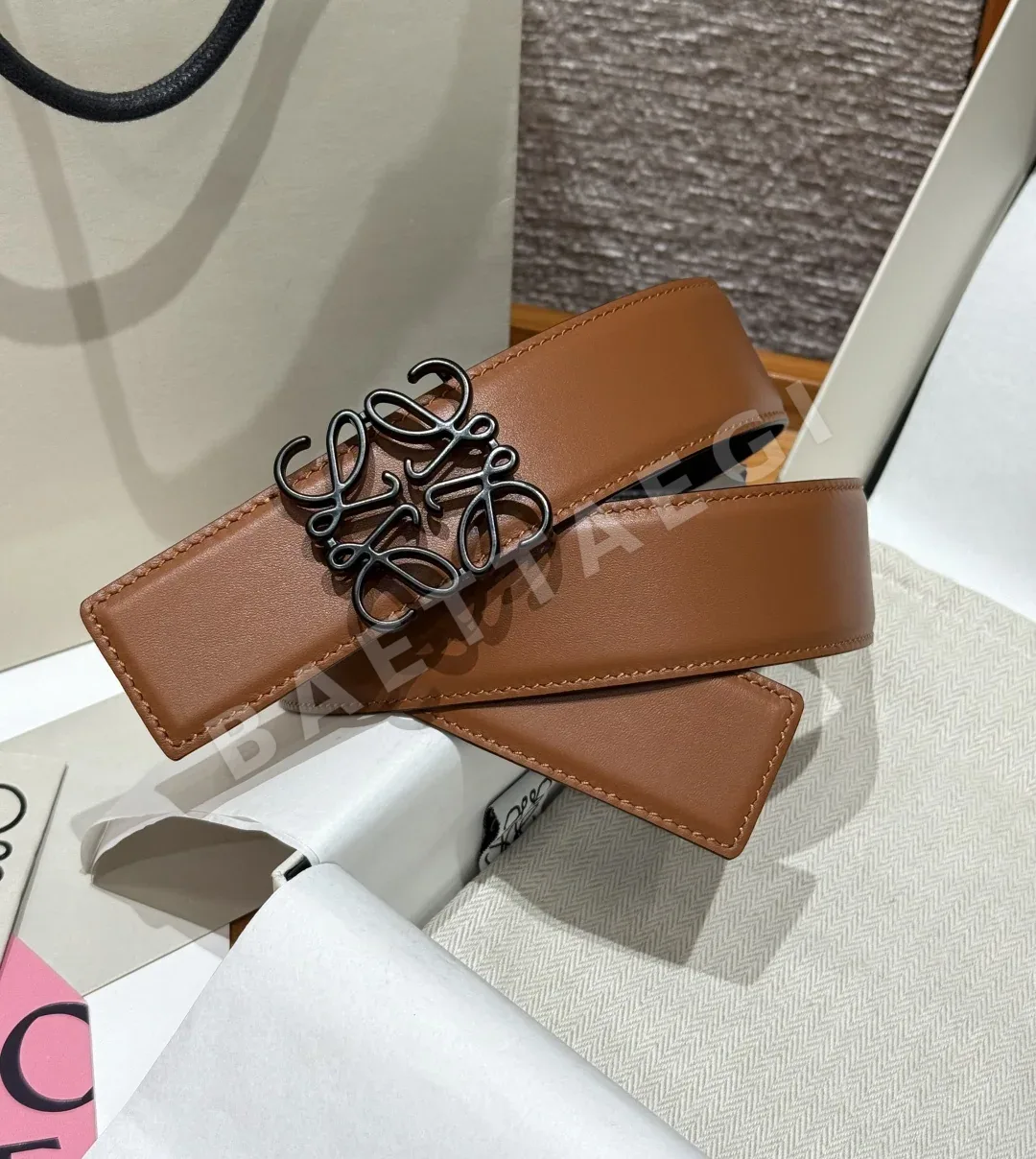 로에베 아나그램 양면 가죽 벨트 상세 이미지 2