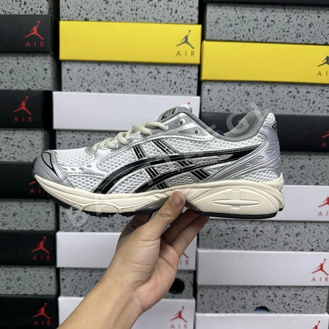 아식스 [LZ] 젤 카야노 14 1201A457-101 200568 Asics Gel-Kayano 14 JJJJound Silver Black 상세 이미지 9