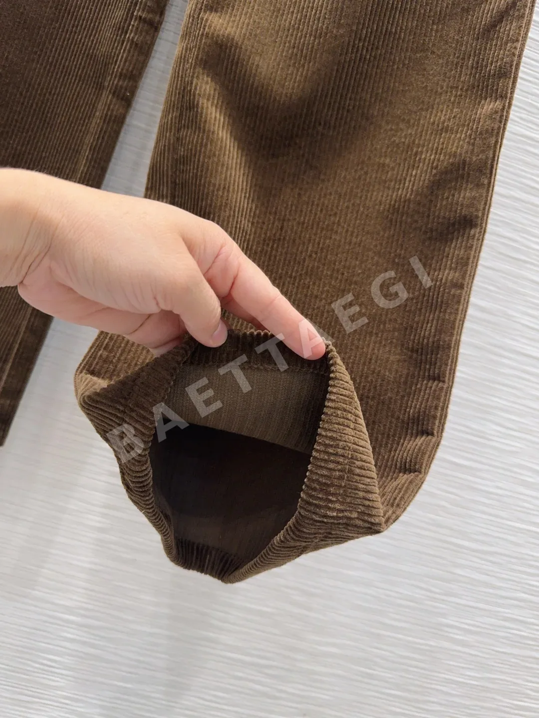로에베 빈티지 시크 여성 바지 상세 이미지 6