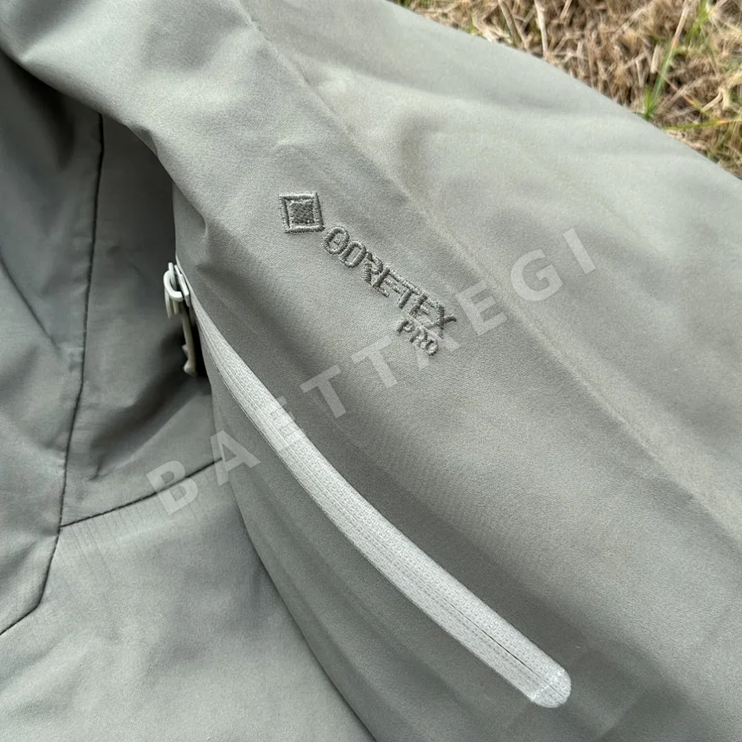 아크테릭스 [TZ] 알파 SV 자켓 6세대 포리지 그린 200133 Arc'teryx Alpha SV Jacket 6 Forage/Grey 상세 이미지 10