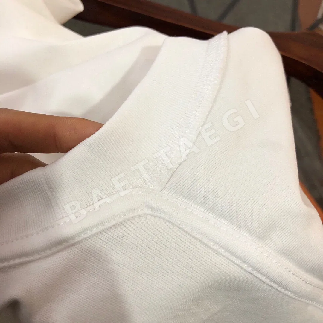 버버리 자수 로고 코튼 남성 반팔 티셔츠 상세 이미지 8
