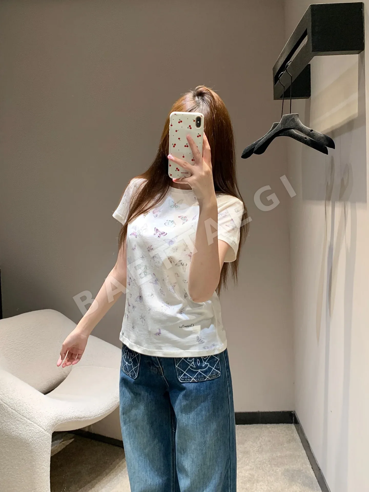 디올 나비 프린트 크롭 코튼 반팔 티셔츠 상세 이미지 3