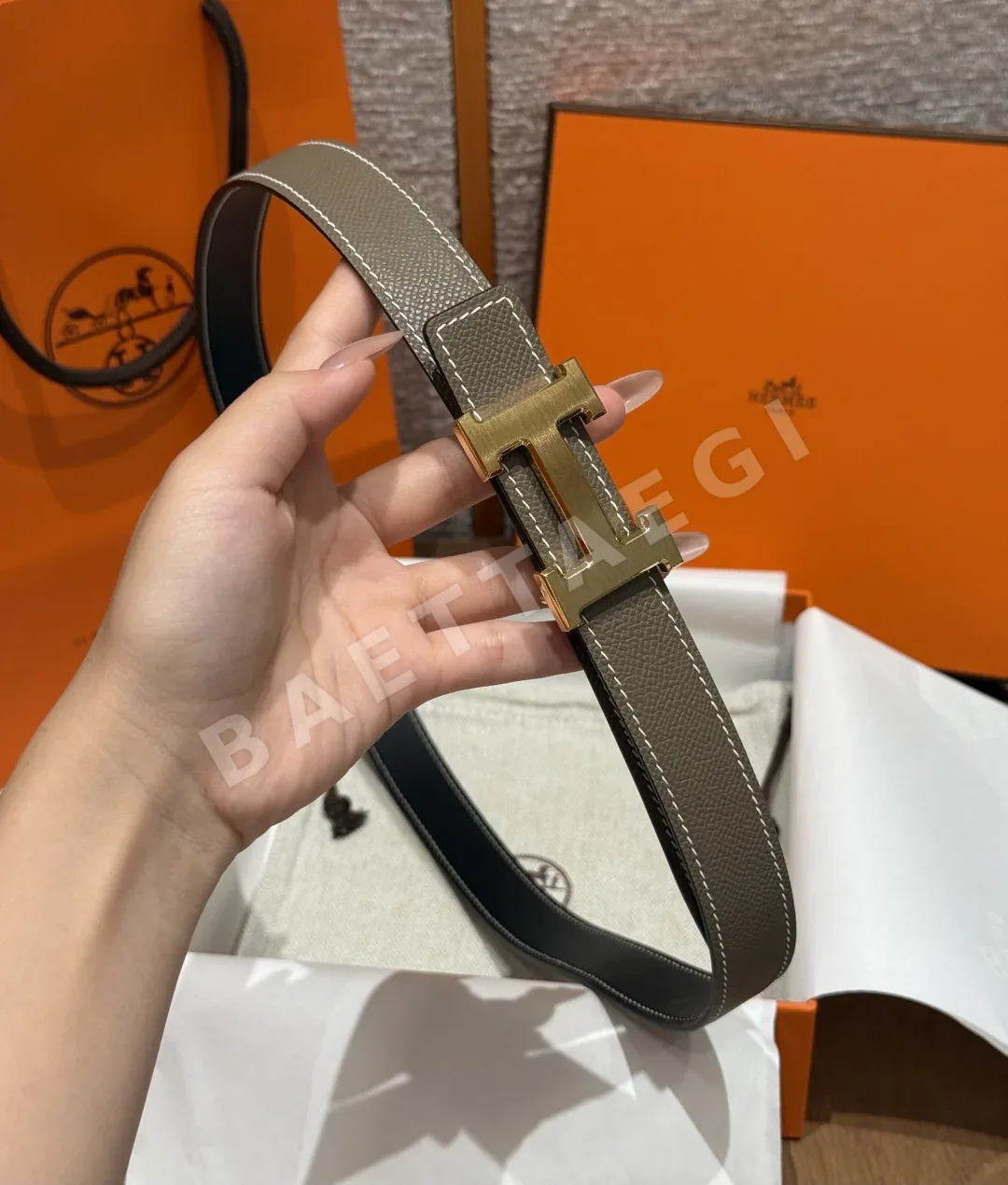 에르메스 H 오 카레 무광 버클 리버시블 가죽 벨트 상세 이미지 4