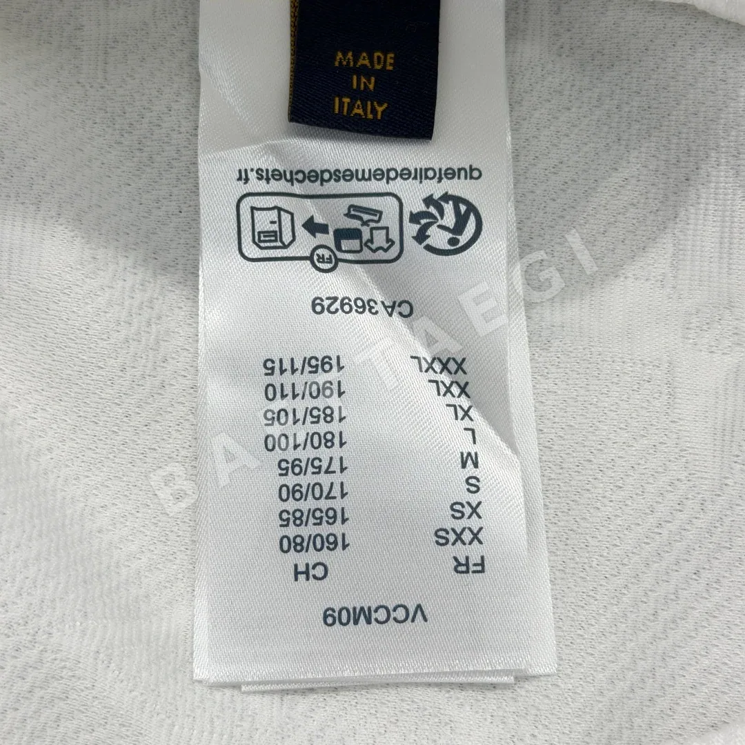 루이비통 3D 로고 단색 남성 반바지 상세 이미지 9