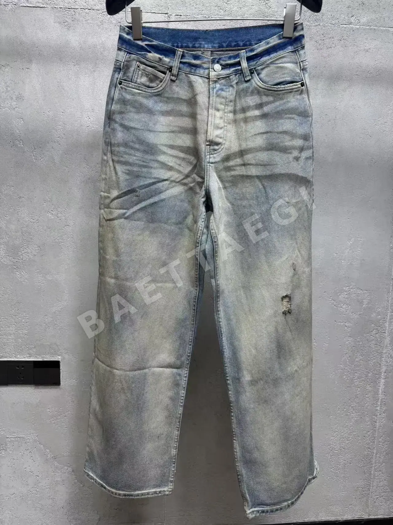 발렌시아가 남성 바지 상세 이미지 2