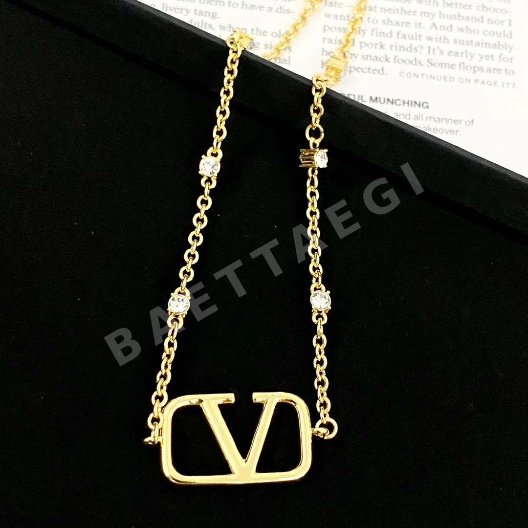 발렌티노 목걸이 63530 Valentino Necklace 상세 이미지 4