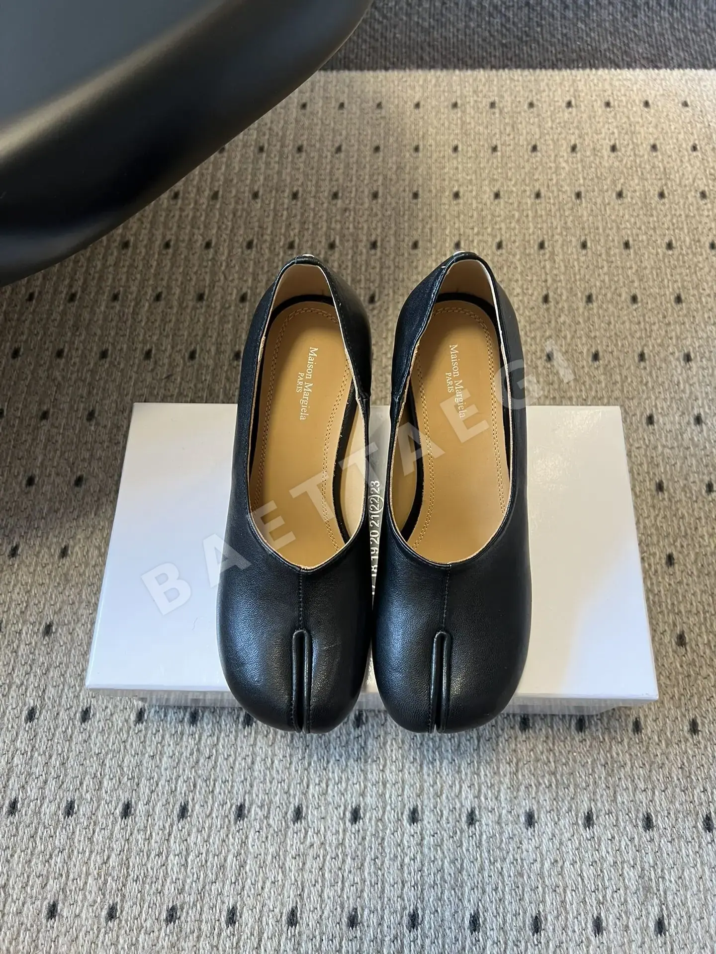 마르지엘라 스플릿 토 청키 힐 하이힐 신발 9324