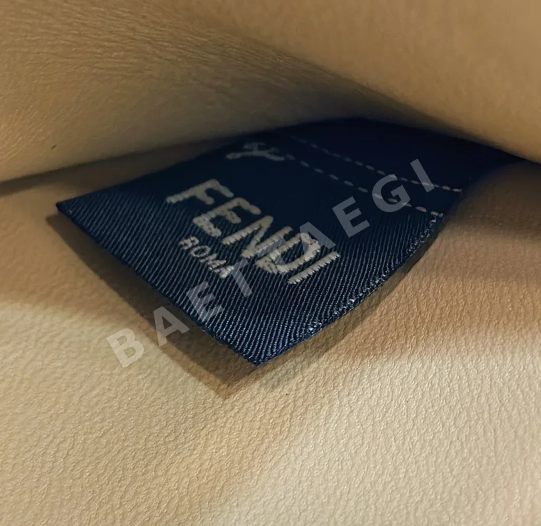 펜디 아이씨유 올 가죽 우븐 가방 상세 이미지 7