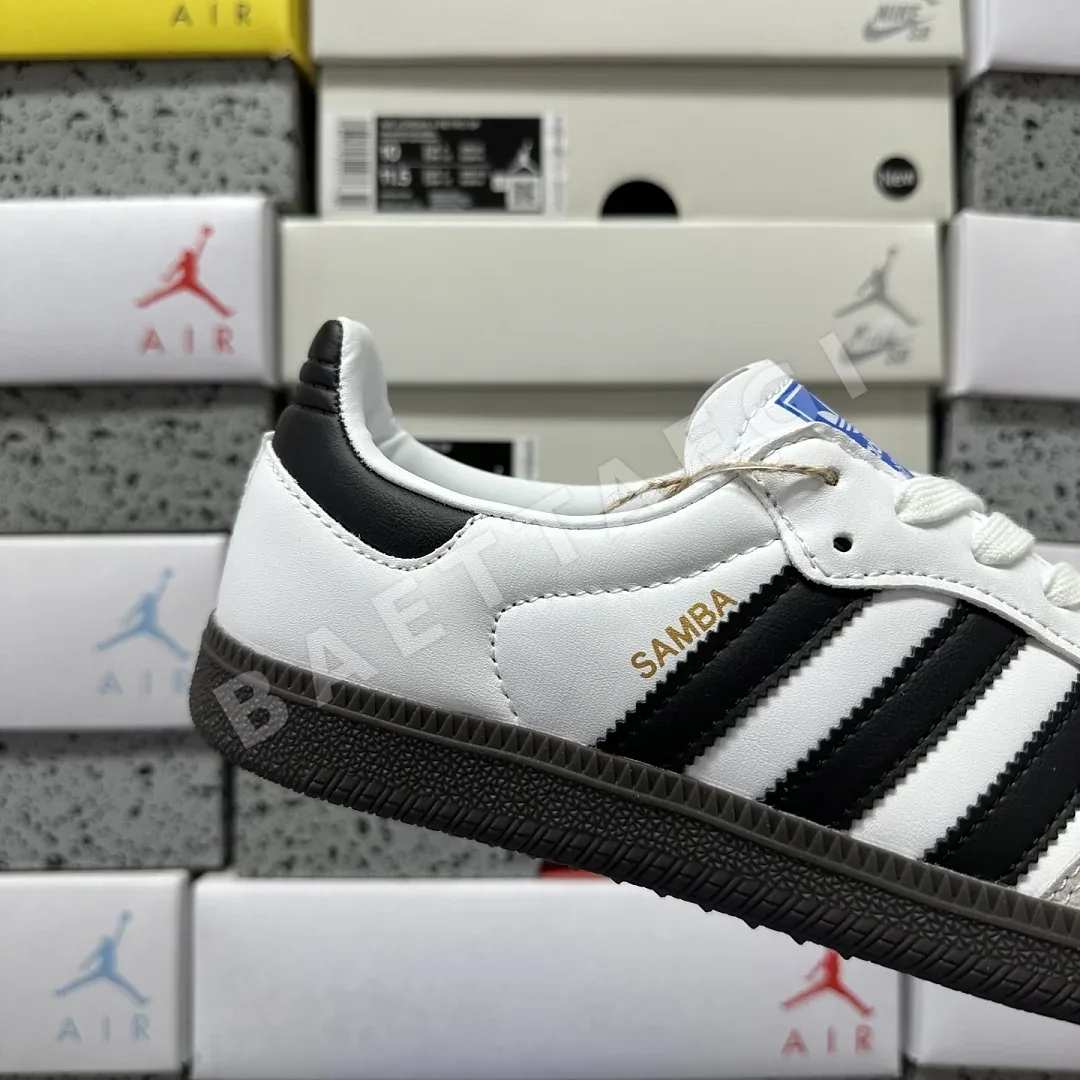 아디다스 [WZ] 삼바 OG B75806 200694 Adidas Samba OG Cloud White Core Black 상세 이미지 8