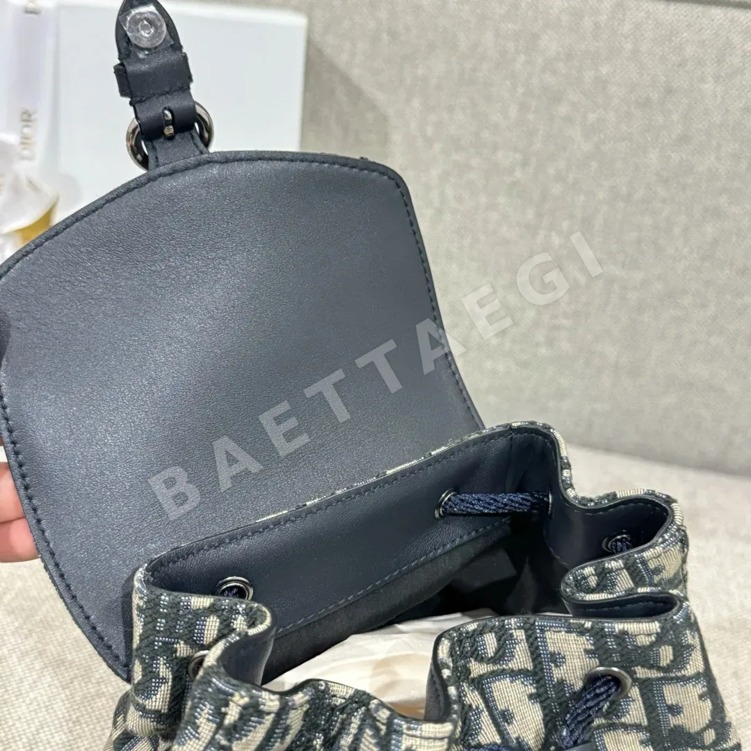 디올 오블리크 모노그램 미니 백팩 상세 이미지 6