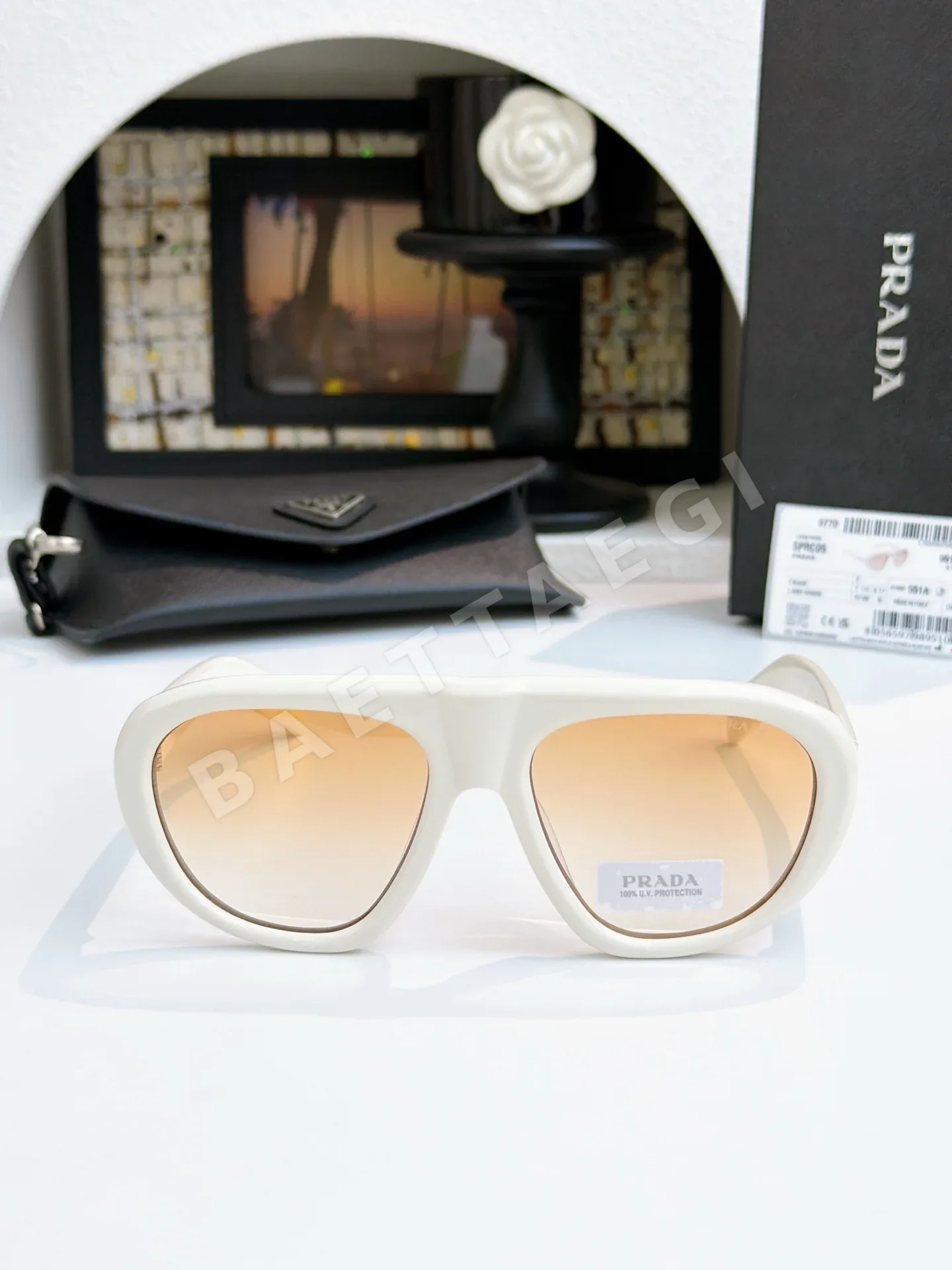 프라다 선글라스 56526 Prada Sunglasses 상세 이미지 2