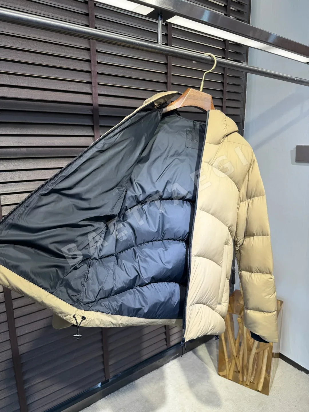 몽클레르 남성 다운 패딩 M11386 상세 이미지 8