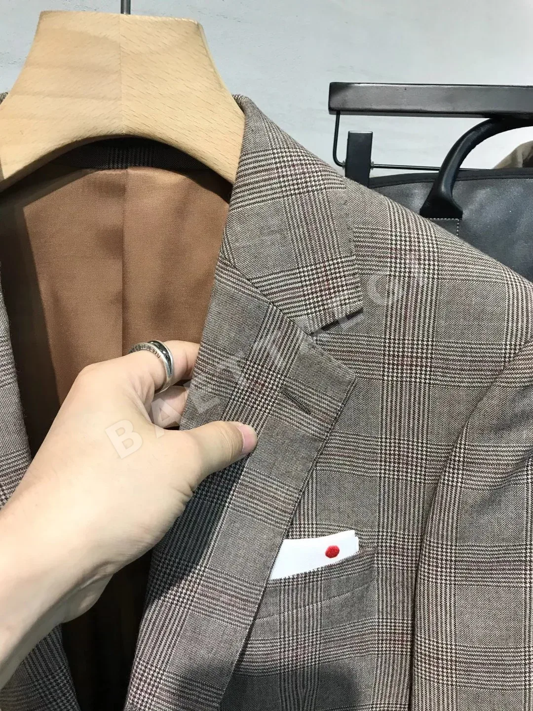 키톤 프린스 오브 웨일즈 체크 울 남성 자켓 상세 이미지 6
