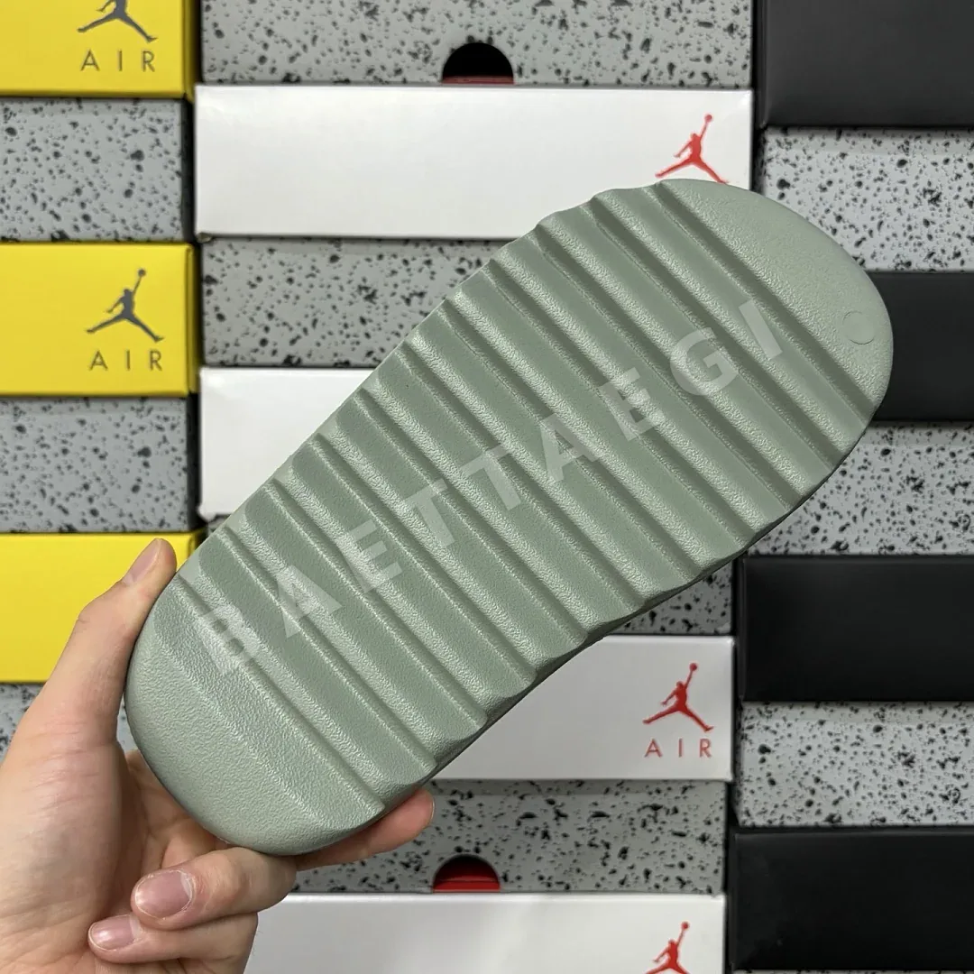 아디다스 [LW] 이지 슬라이드 ID5480 200626 Adidas Yeezy Slide Salt 상세 이미지 9
