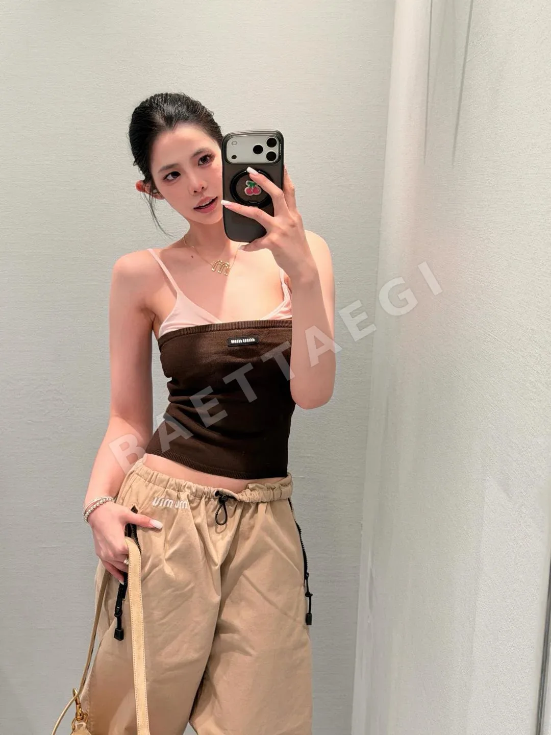 미우미우 카키 와이드 밴딩 바지 상세 이미지 3