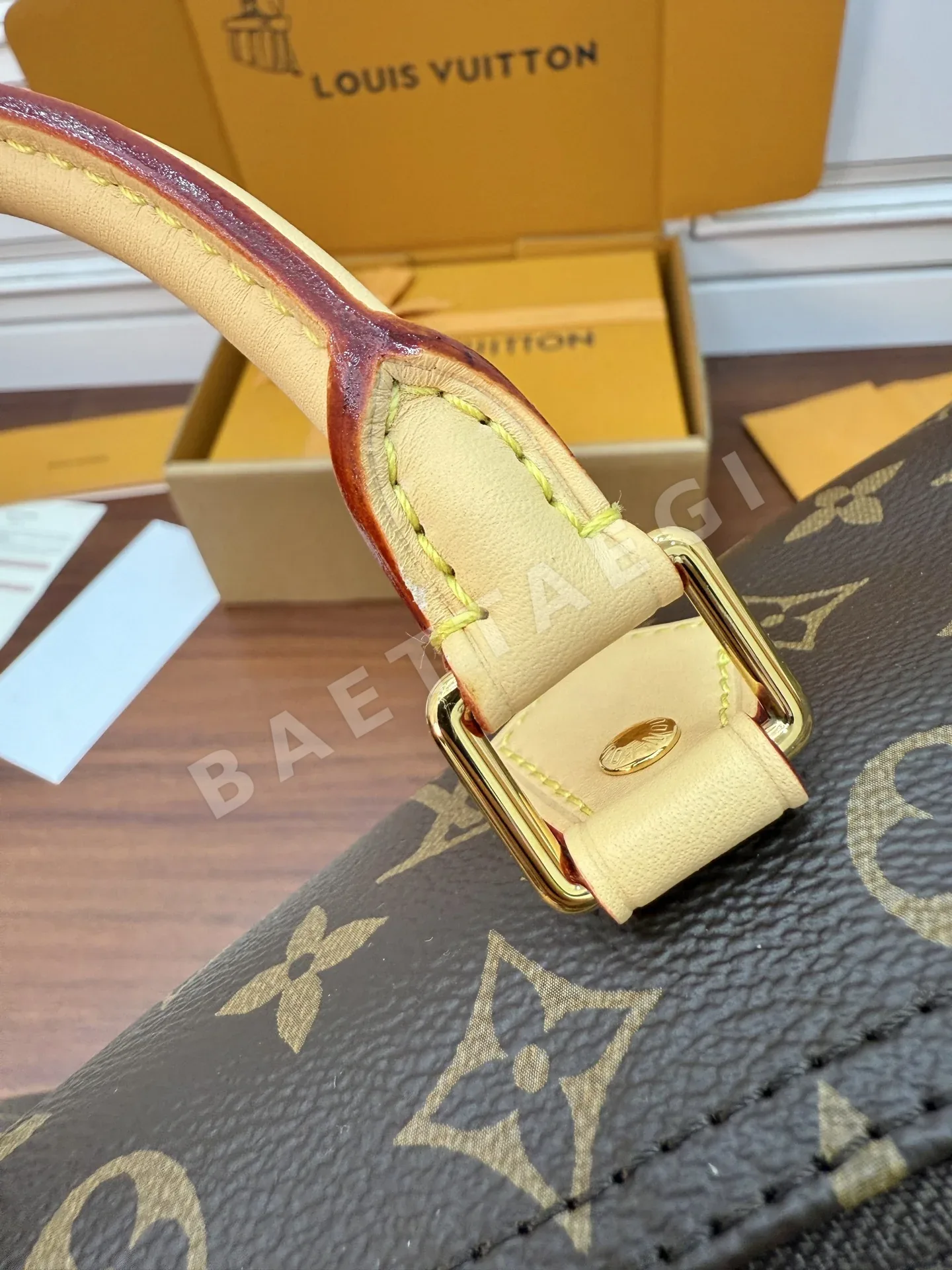 루이비통 M46980 가방 상세 이미지 8