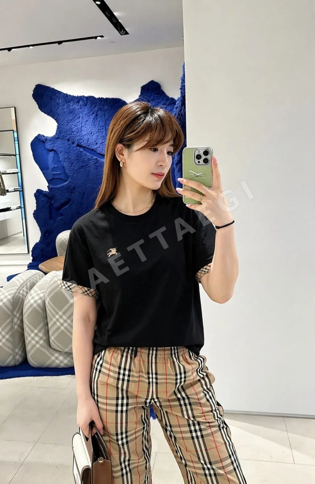 버버리 여성 반팔 티셔츠 상세 이미지 2
