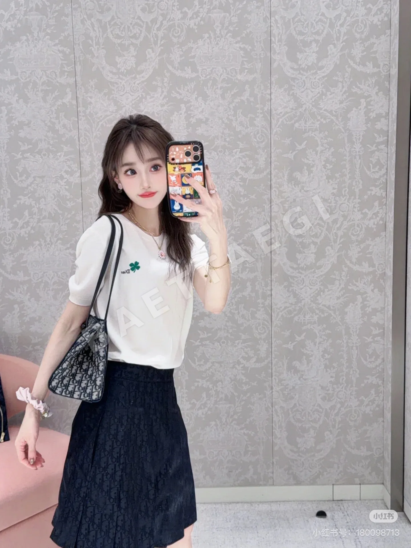 디올 YB 울 크루넥 레터 로고 여성 반팔 티셔츠 상세 이미지 3